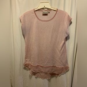 Dantelle blush pink short sleeve t-shirt size small